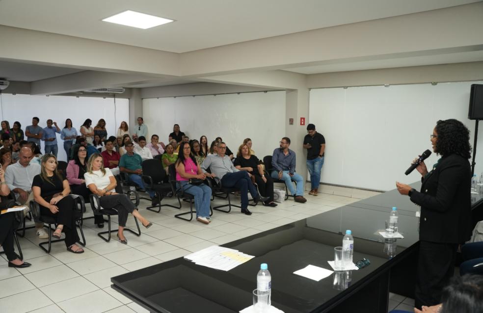 Conselho Municipal de Saúde de Catalão dá posse aos novos conselheiros