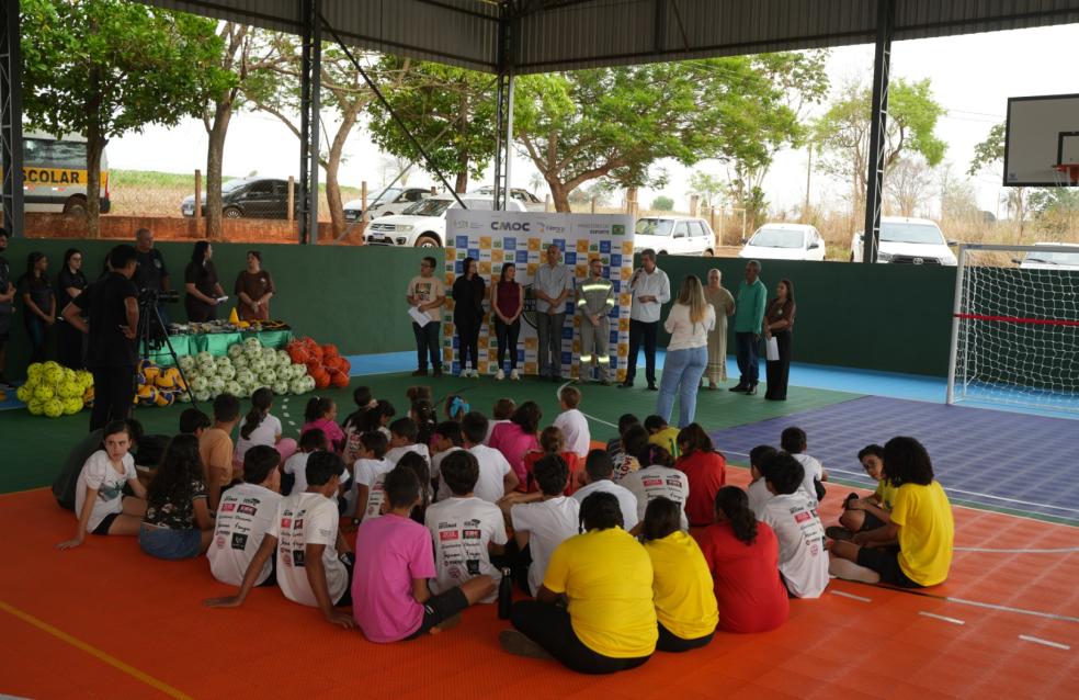 Projeto Brincando na Quadra transforma a realidade de estudantes