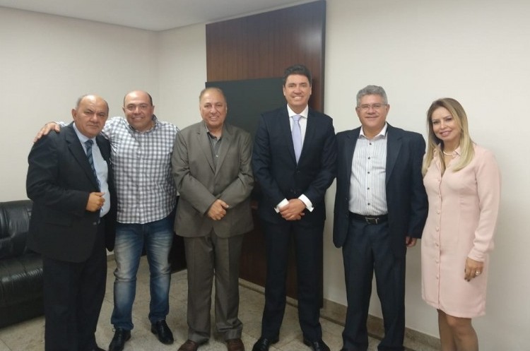 Representantes do Município se reúnem com Secretário de Indústria e Comércio do Estado de Goiás